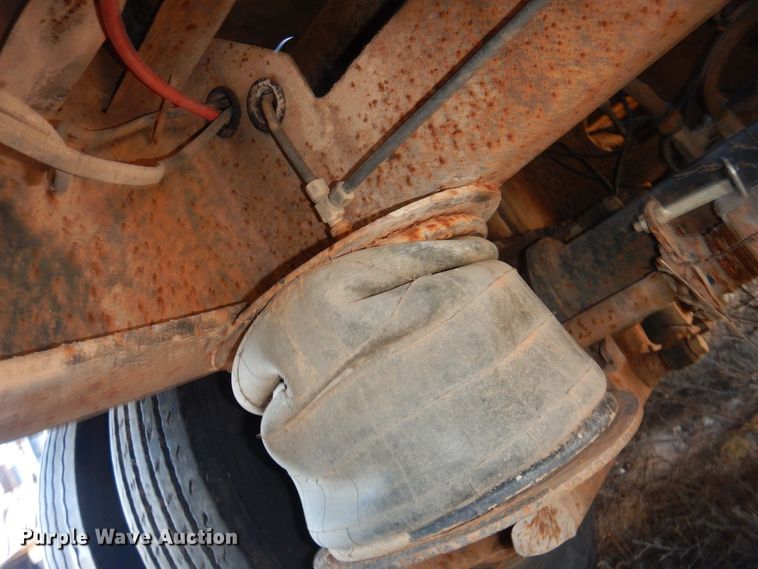 image for item DI3608 1999 Doonan 482DC14 drop deck trailer