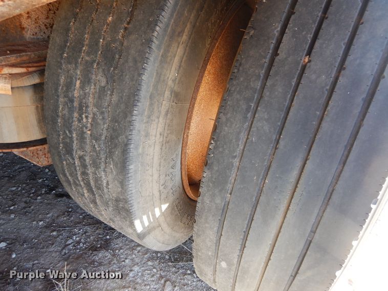 image for item DI3608 1999 Doonan 482DC14 drop deck trailer