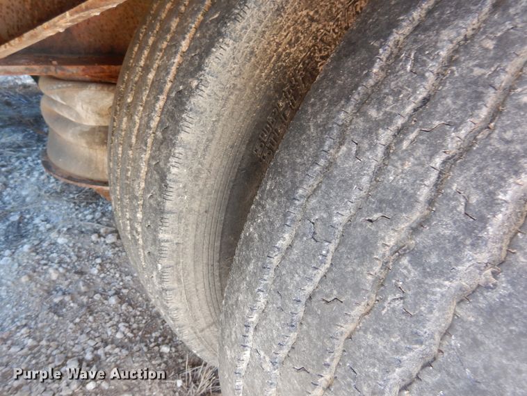 image for item DI3608 1999 Doonan 482DC14 drop deck trailer