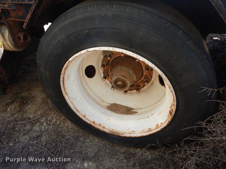 image for item DI3608 1999 Doonan 482DC14 drop deck trailer