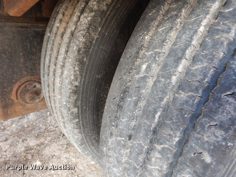 image for item DI3608 1999 Doonan 482DC14 drop deck trailer