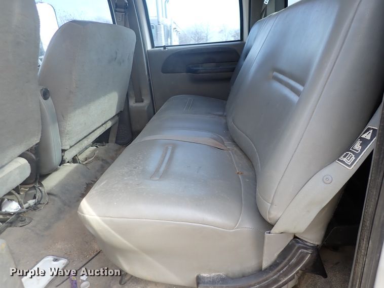 image for item DJ0006 2008 Ford F650  Crew Cab truck cab and chassis