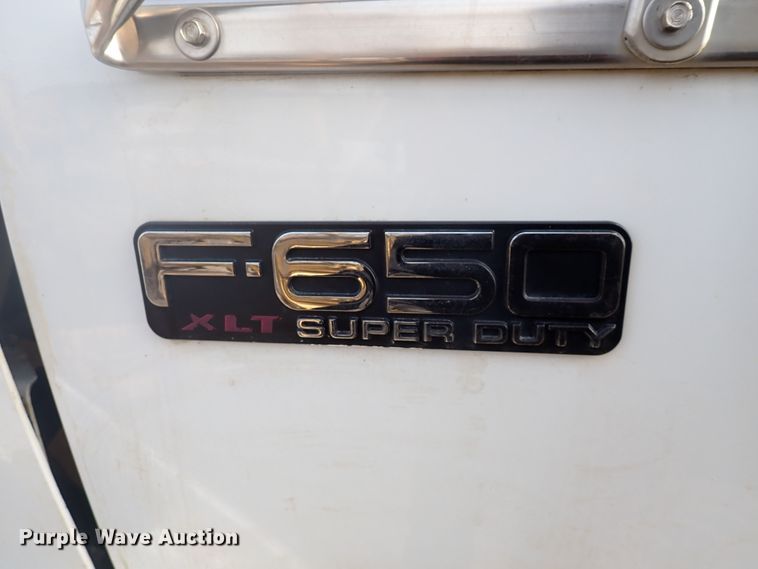 image for item DJ0006 2008 Ford F650  Crew Cab truck cab and chassis