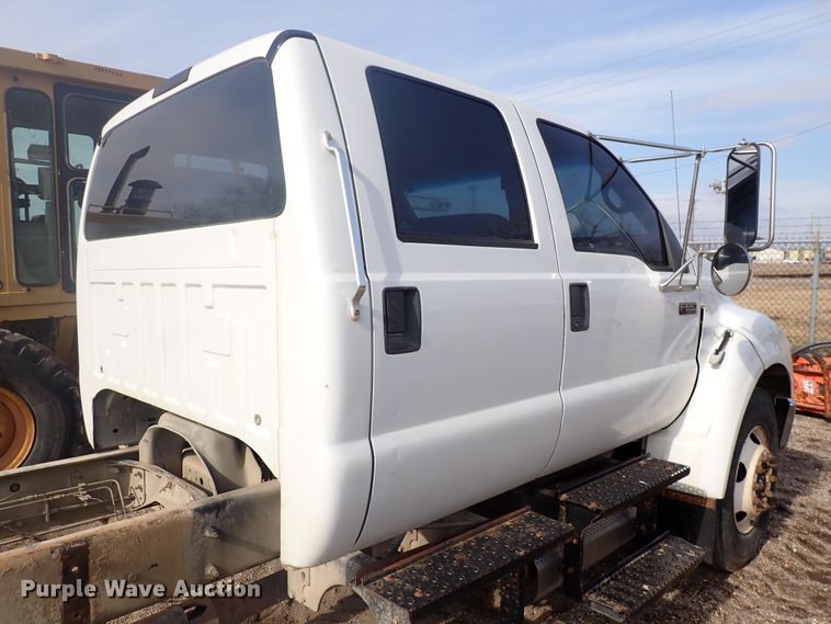 image for item DJ0006 2008 Ford F650  Crew Cab truck cab and chassis