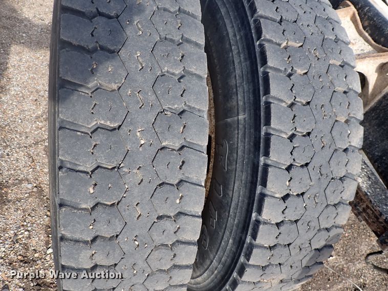 image for item DJ0006 2008 Ford F650  Crew Cab truck cab and chassis