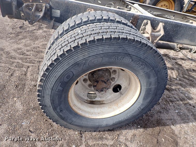 image for item DJ0006 2008 Ford F650  Crew Cab truck cab and chassis