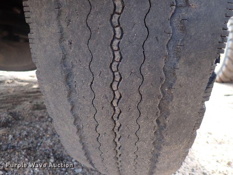 image for item DJ0006 2008 Ford F650  Crew Cab truck cab and chassis