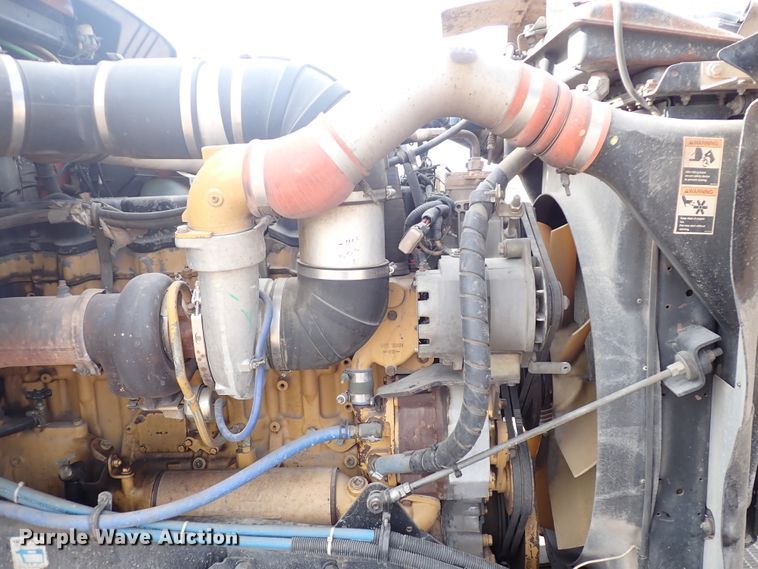 image for item DJ0007 2002 Kenworth W900  semi truck