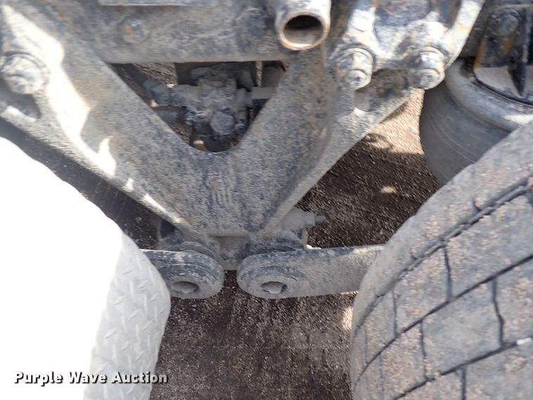 image for item DJ0007 2002 Kenworth W900  semi truck