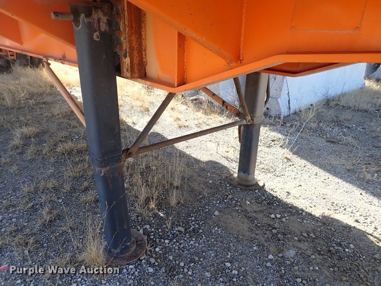 image for item DJ0021 1971 Hobbs  flatbed trailer