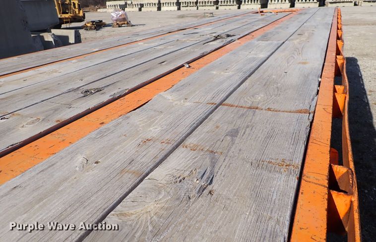 image for item DJ0021 1971 Hobbs  flatbed trailer