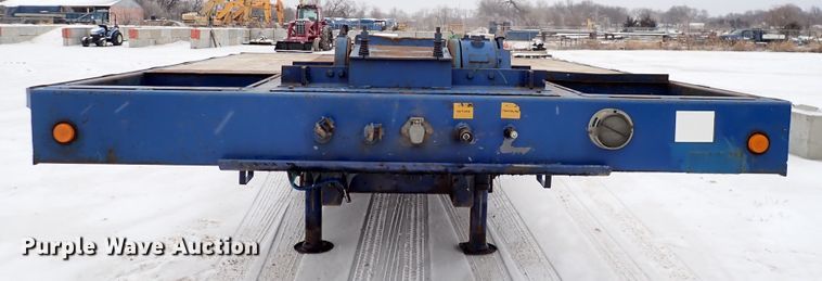 image for item DJ0053 2004 Ledwell LW48X102NT2-10  drop deck equipment trailer