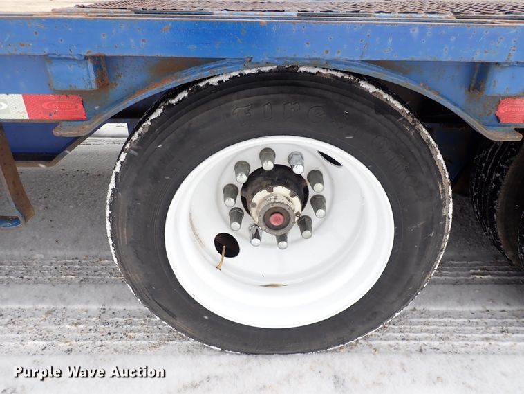 image for item DJ0053 2004 Ledwell LW48X102NT2-10  drop deck equipment trailer