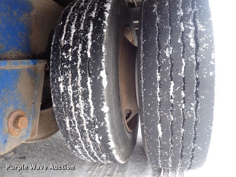 image for item DJ0053 2004 Ledwell LW48X102NT2-10  drop deck equipment trailer