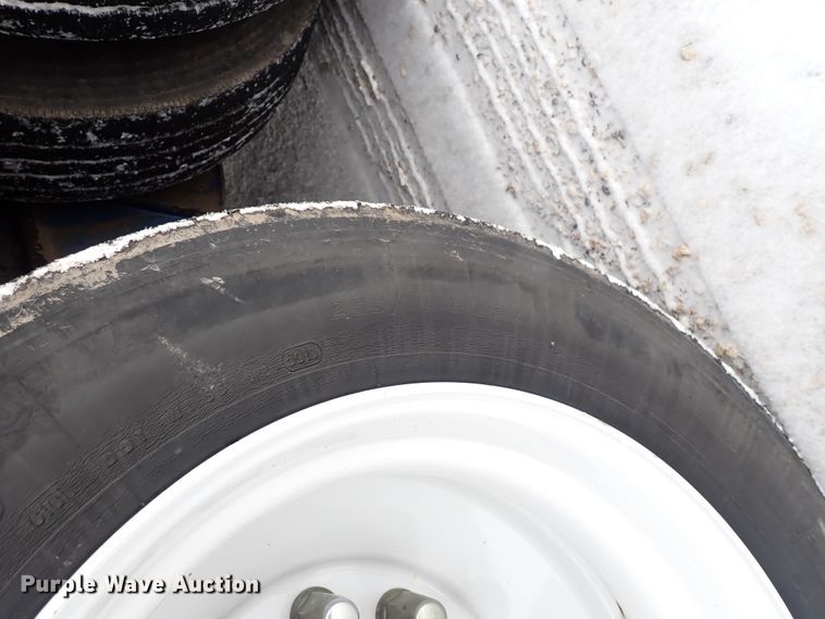 image for item DJ0053 2004 Ledwell LW48X102NT2-10  drop deck equipment trailer