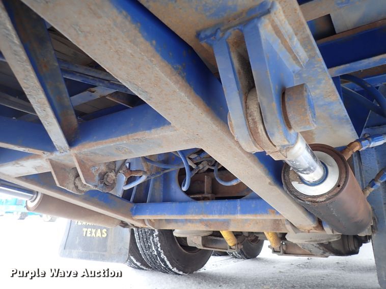 image for item DJ0053 2004 Ledwell LW48X102NT2-10  drop deck equipment trailer