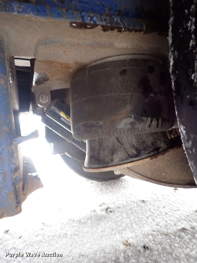 image for item DJ0053 2004 Ledwell LW48X102NT2-10  drop deck equipment trailer