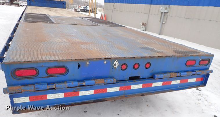 image for item DJ0053 2004 Ledwell LW48X102NT2-10  drop deck equipment trailer