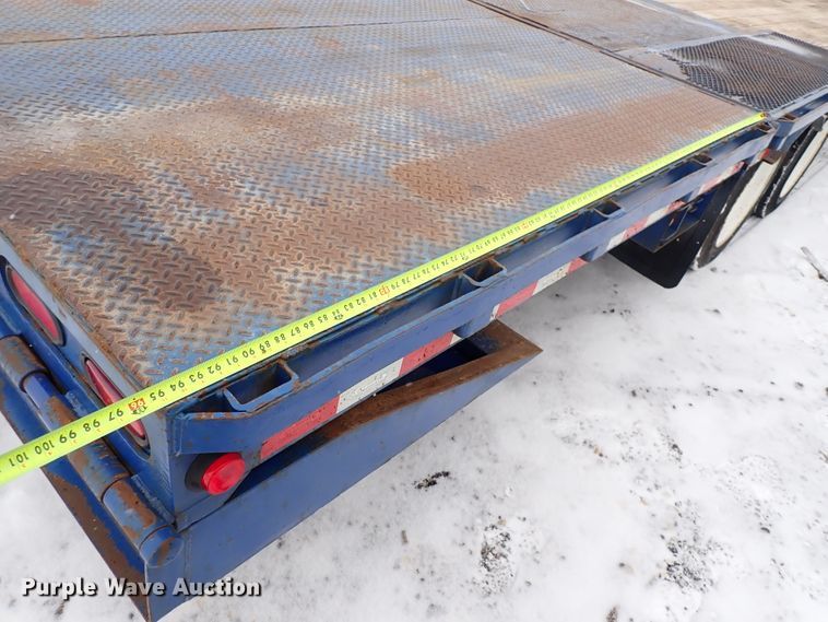 image for item DJ0053 2004 Ledwell LW48X102NT2-10  drop deck equipment trailer