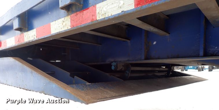 image for item DJ0053 2004 Ledwell LW48X102NT2-10  drop deck equipment trailer