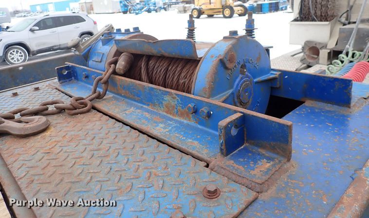 image for item DJ0053 2004 Ledwell LW48X102NT2-10  drop deck equipment trailer