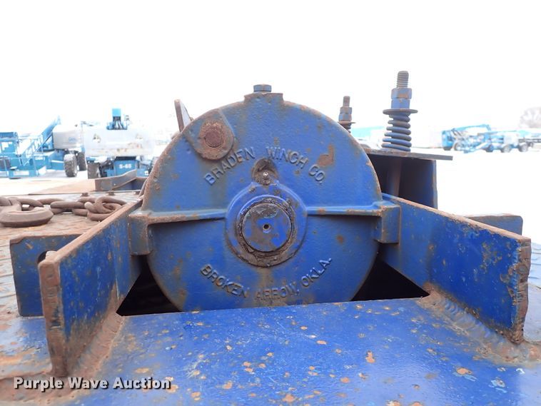 image for item DJ0053 2004 Ledwell LW48X102NT2-10  drop deck equipment trailer