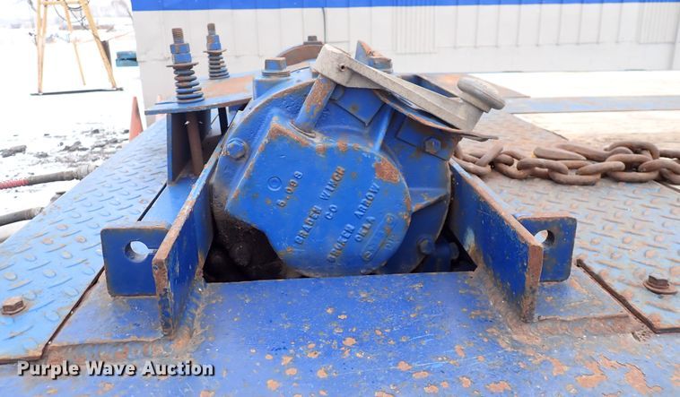 image for item DJ0053 2004 Ledwell LW48X102NT2-10  drop deck equipment trailer