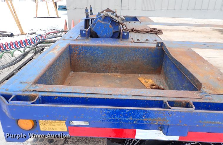 image for item DJ0053 2004 Ledwell LW48X102NT2-10  drop deck equipment trailer