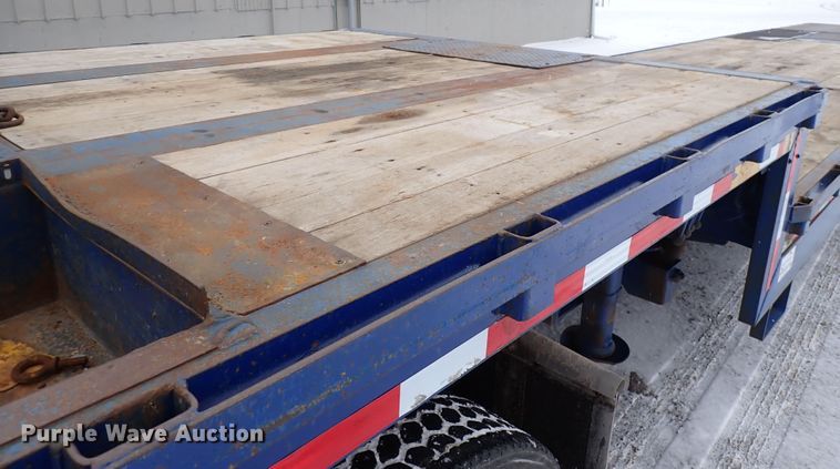 image for item DJ0053 2004 Ledwell LW48X102NT2-10  drop deck equipment trailer