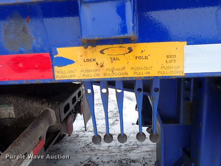 image for item DJ0053 2004 Ledwell LW48X102NT2-10  drop deck equipment trailer