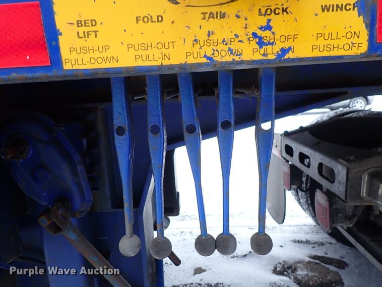 image for item DJ0053 2004 Ledwell LW48X102NT2-10  drop deck equipment trailer