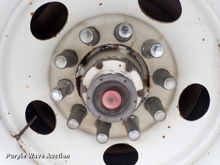 image for item DJ0053 2004 Ledwell LW48X102NT2-10  drop deck equipment trailer