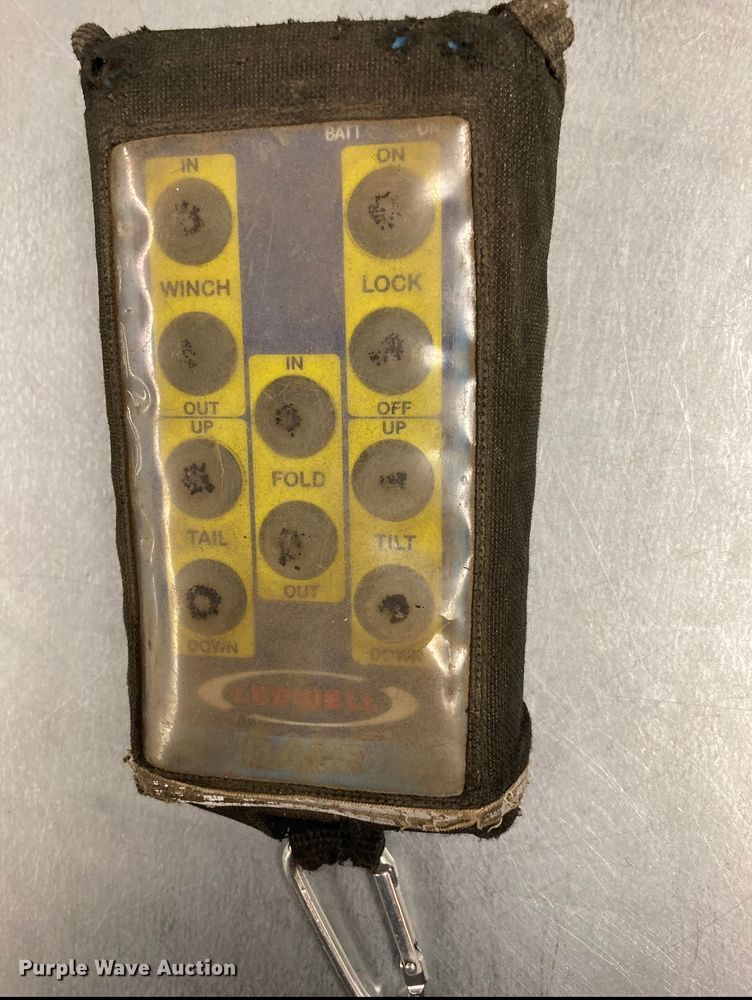 image for item DJ0053 2004 Ledwell LW48X102NT2-10  drop deck equipment trailer