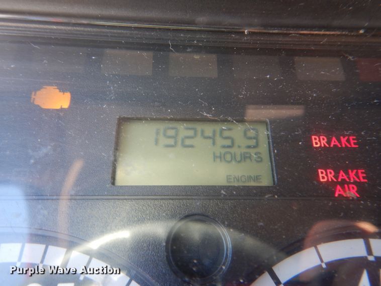 image for item DJ0382 2014 Freightliner Cascadia  semi truck