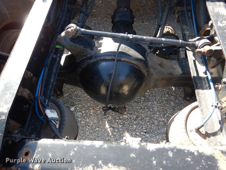 image for item DJ0382 2014 Freightliner Cascadia  semi truck