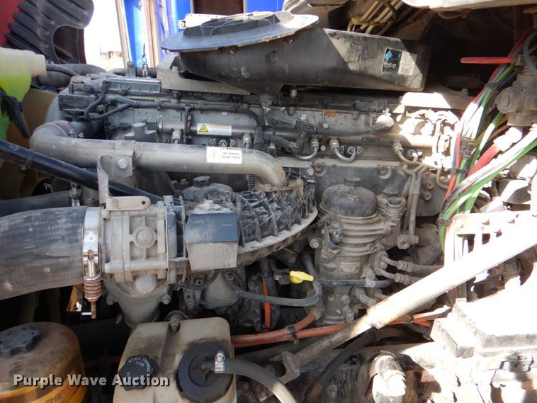 image for item DJ0382 2014 Freightliner Cascadia  semi truck