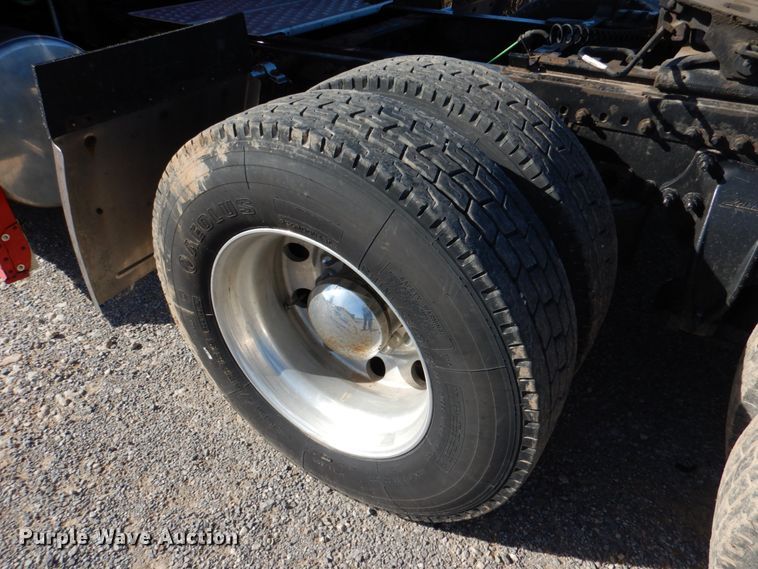 image for item DJ0382 2014 Freightliner Cascadia  semi truck