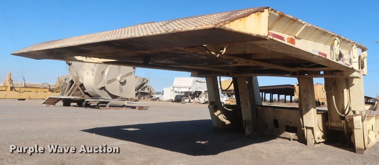 image for item DJ2299 1999 Holden HPF50 lowboy equipment trailer