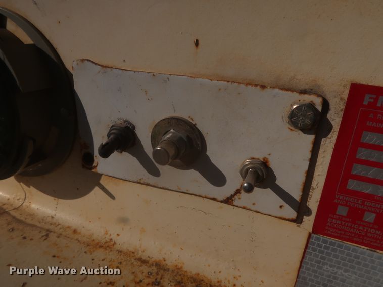 image for item DJ2299 1999 Holden HPF50 lowboy equipment trailer