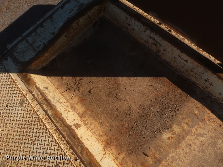 image for item DJ2299 1999 Holden HPF50 lowboy equipment trailer