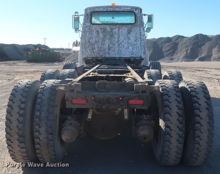 image for item DJ2303 1997 Ford L8000  truck cab and chassis