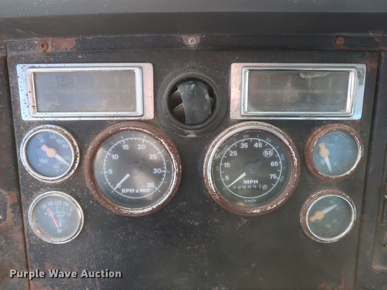 image for item DJ2303 1997 Ford L8000  truck cab and chassis