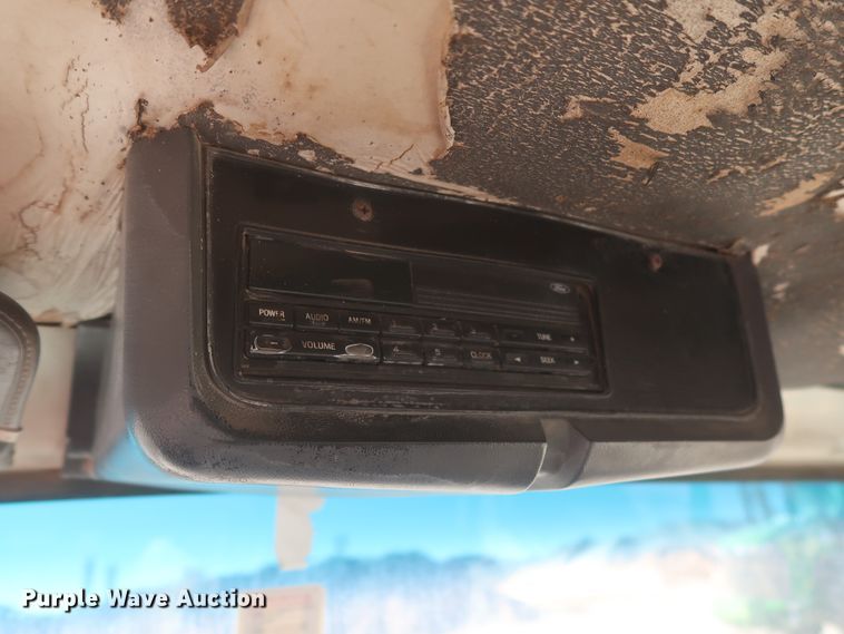 image for item DJ2303 1997 Ford L8000  truck cab and chassis