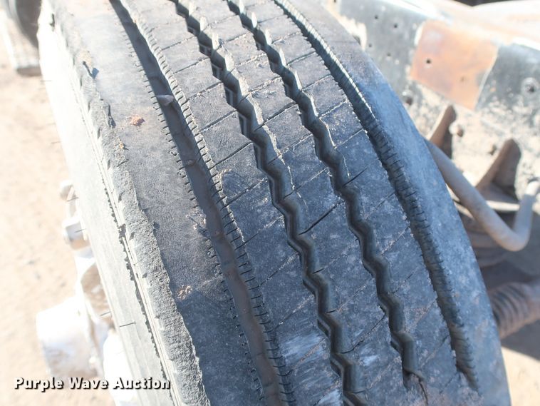 image for item DJ2303 1997 Ford L8000  truck cab and chassis