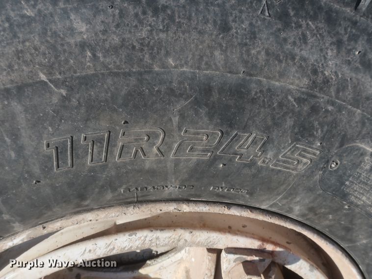 image for item DJ2303 1997 Ford L8000  truck cab and chassis