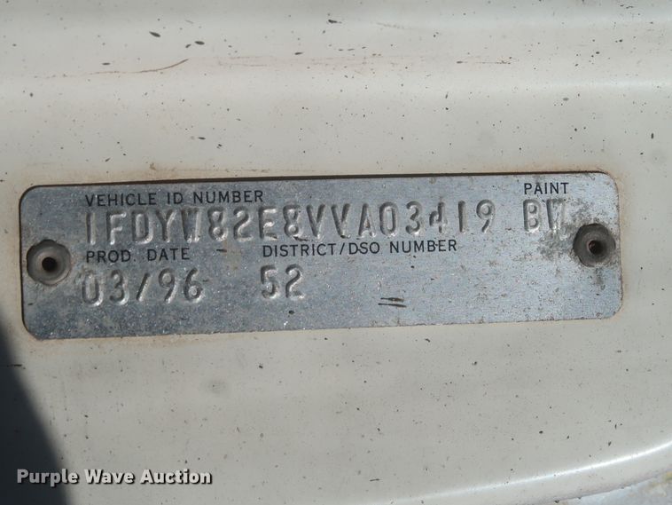 image for item DJ2303 1997 Ford L8000  truck cab and chassis