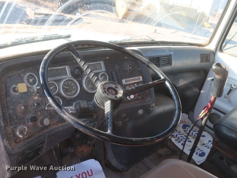 image for item DJ2304 1997 Ford L8000  truck cab and chassis