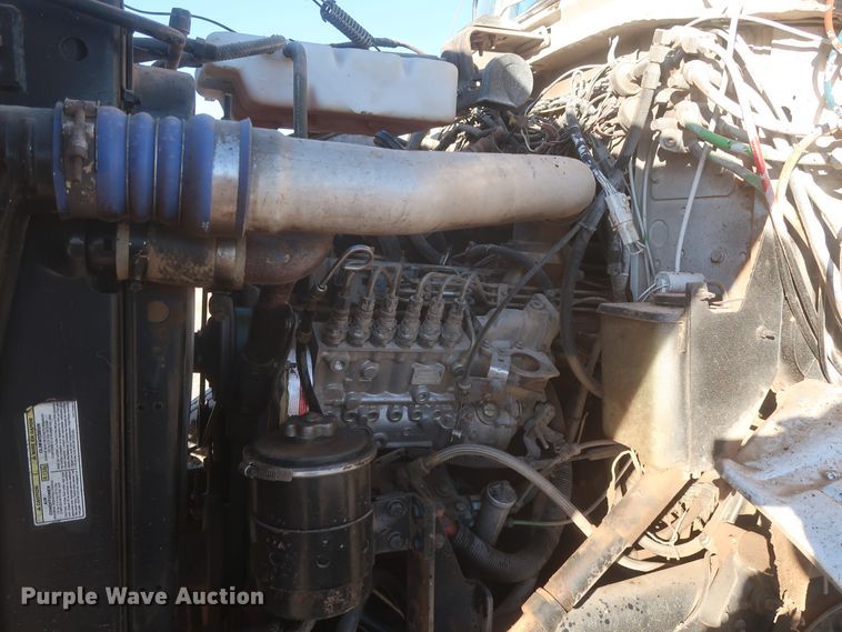 image for item DJ2304 1997 Ford L8000  truck cab and chassis