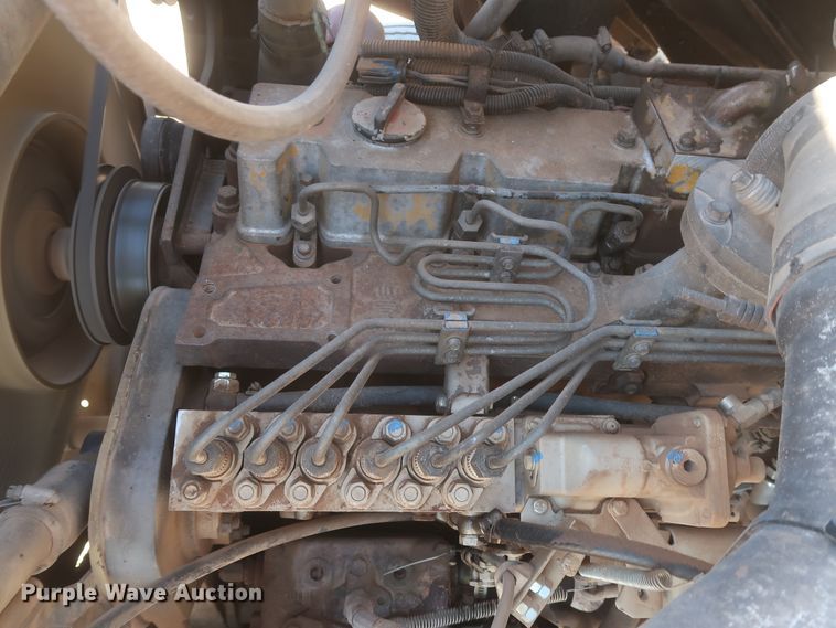 image for item DJ2305 1995 Ford L8000  truck cab and chassis