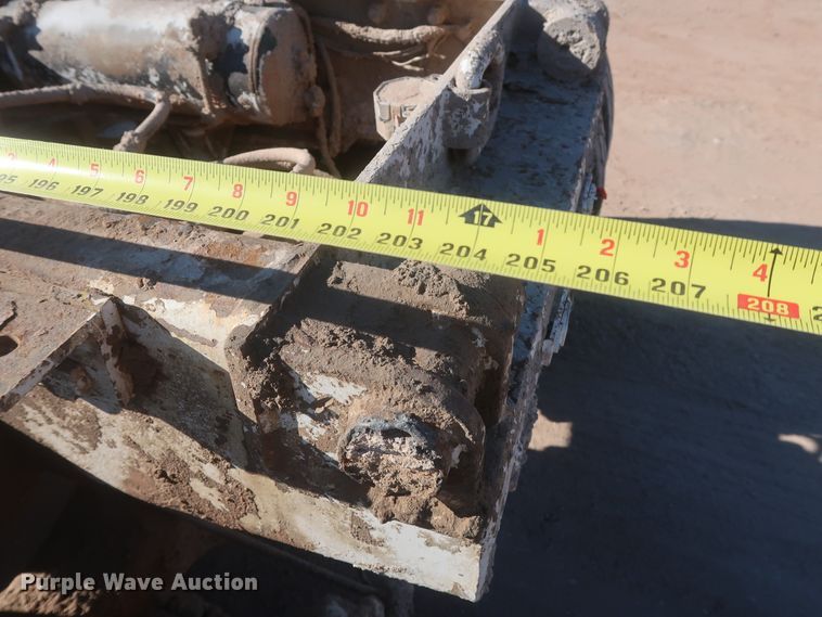 image for item DJ2305 1995 Ford L8000  truck cab and chassis